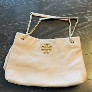 Tory Burch Cream Leather Shoulder Bag with Gold Chain